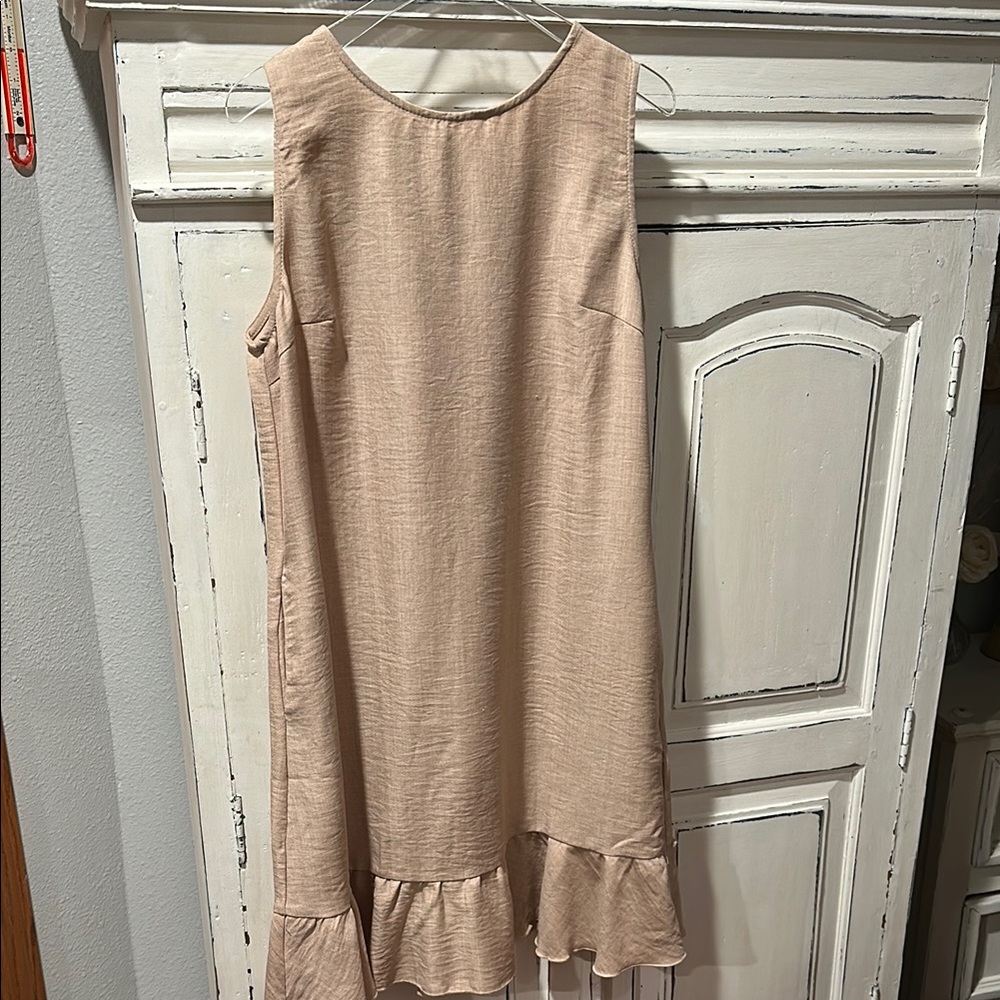 Linen look summer tank dress with back tie and ruffle